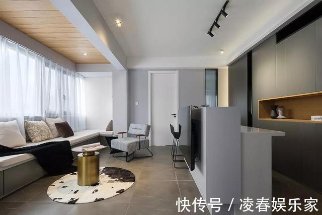 客厅|她家90㎡的房子,既不买沙发,也不买餐桌,完工却实用倍增!晒晒