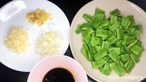 包教包会|豆角焖面最简单的做法,包教包会,15分钟就搞定,味道赞不绝口