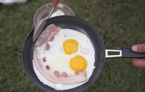 吃得不对会影响血管健康？餐桌上的3种食物，或许少吃为妙