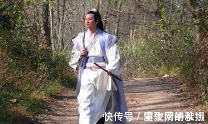 对联&才女出一上联:雨无门户能留客!书生的下联非常经典