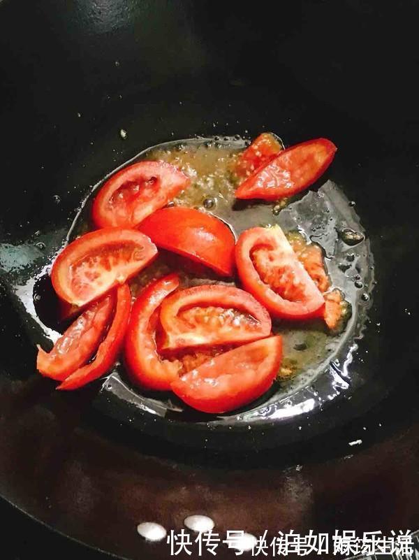 伤害|最伤害胃的，不是喝酒吃药，竟是最不起眼的它，多数人每天都在吃