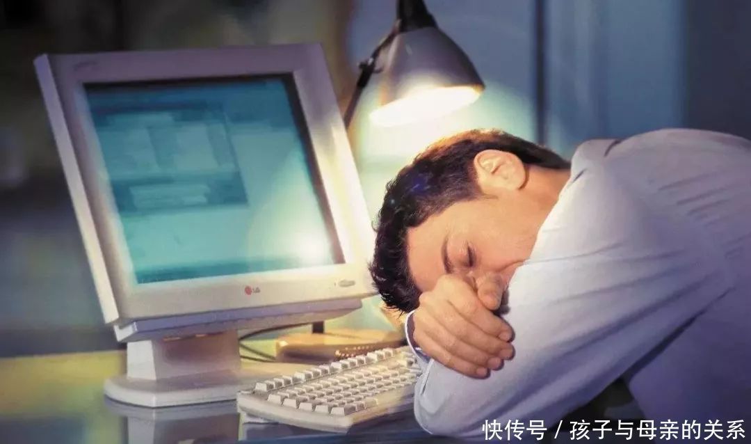 血液|43岁男子,高血脂到脑梗仅不到半年,医生叹息:1种调料是祸根