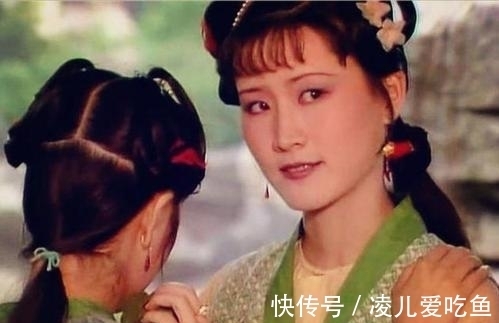 贾政@贾宝玉一个月只有二两银子,为啥能一次拿出几吊钱打赏小厮?