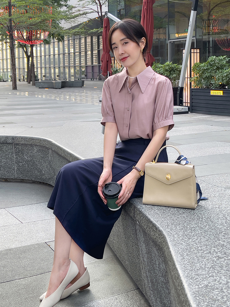 气质|小个子女生如何穿显高?条纹衫配牛仔裤显瘦还提升气质,高级洋气