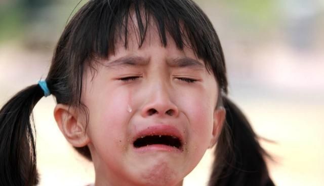 孩子身上有这3种行为,家长该打就打别惯着,不然孩子容易被养歪