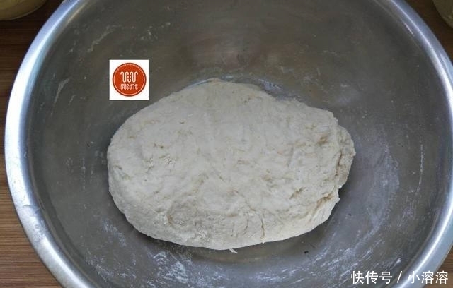 美食生活|发面烙饼,我有妙招,既省油又暄软,外酥里嫩凉了不会硬!