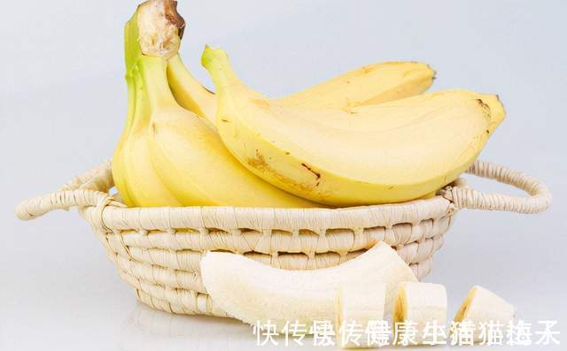 高血压患者|人为什么会得高血压?身体出现4种表现,当心血压已超标了