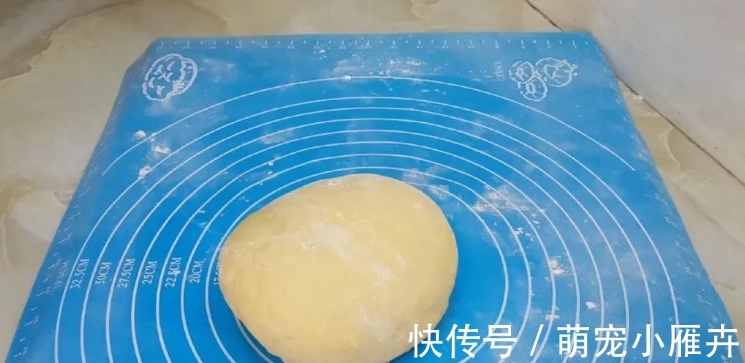 面粉|面粉别蒸馒头了,加2个鸡蛋,外皮焦脆不油腻,学会都能摆摊了