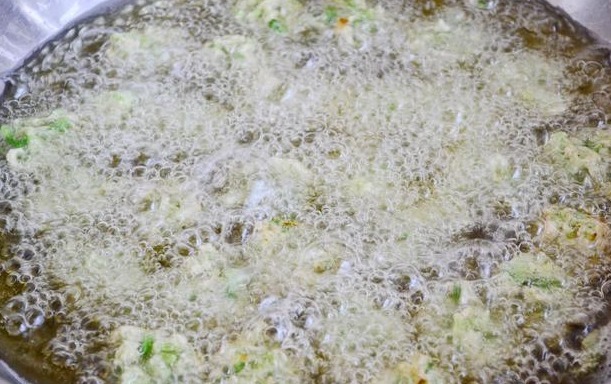 萝卜最好吃的做法,外壳酥脆可口,一口一个超过瘾,给肉都不换