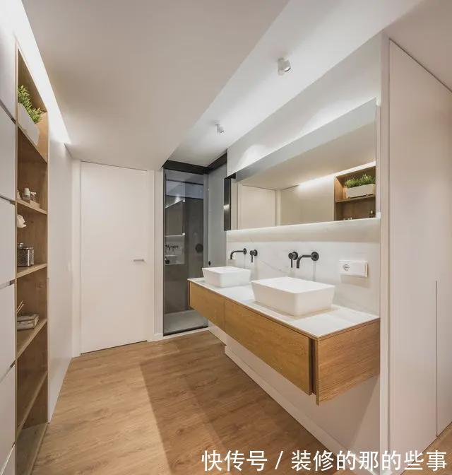 客餐厅|152㎡装修有舍有得，客餐厅不打柜子，看起来空无一物，反而敞亮