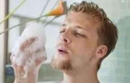 男性在洗澡时,3个部位尽可能多洗,可能肾脏会更加“强壮”