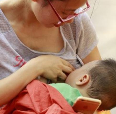 辅食|早断奶晚断奶差别大,时间选对了,宝宝聪明健康,妈妈少遭罪