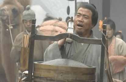 宋文华|身高矮小遭人嘲笑, 饰演的武大郎却深入人心, 真实身份让人想不到