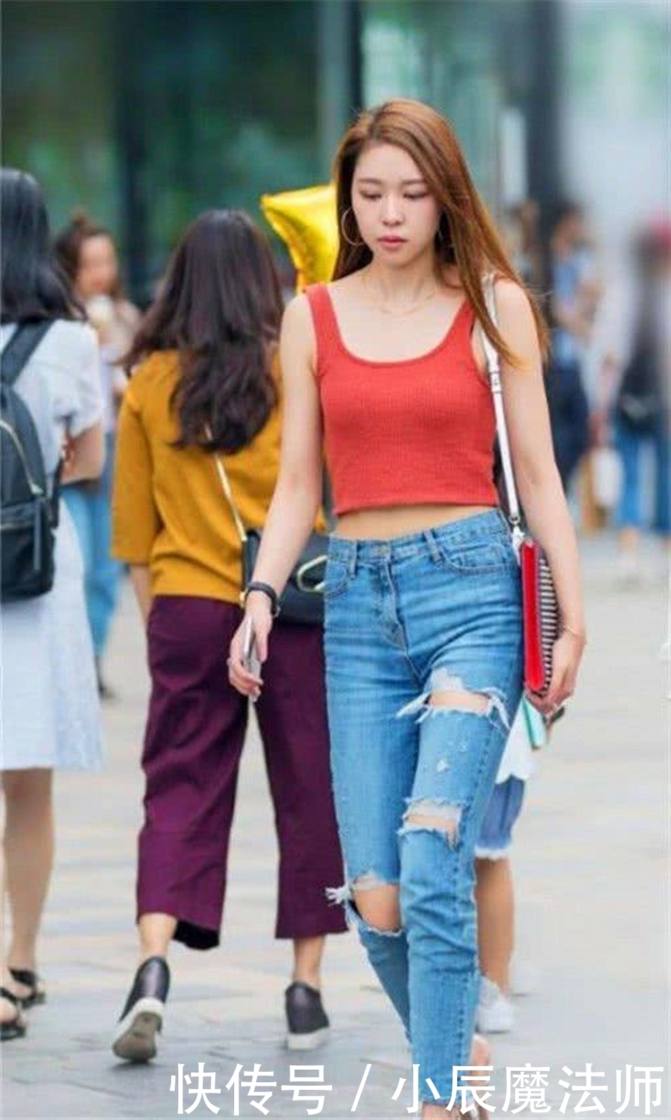 身材|路人街拍,身材高挑气质靓丽的美女,看起来就很有气质