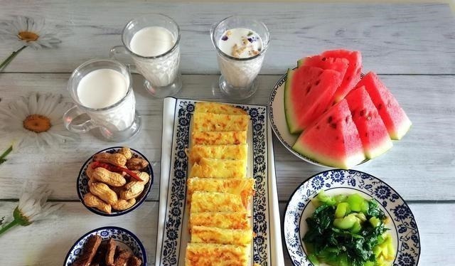 我家五天不同的早餐,一个人也不凑合,每天吃好早餐是对全家负责