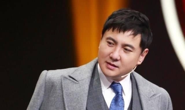 沈腾为什么要连打baby三枪呢?也许只有“蠢人”贾玲能明白