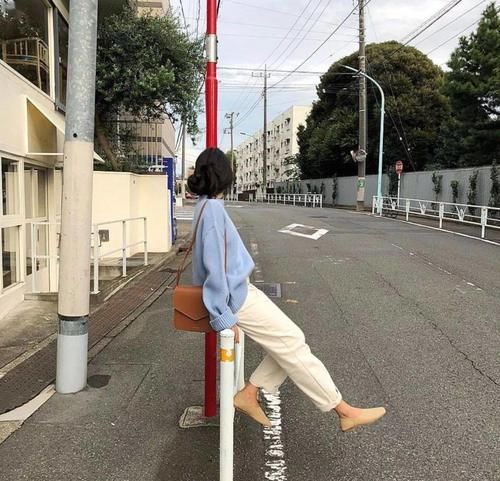 “奶奶裤+大衣”、“奶奶裤+羽绒服”才是真的时尚感十足!