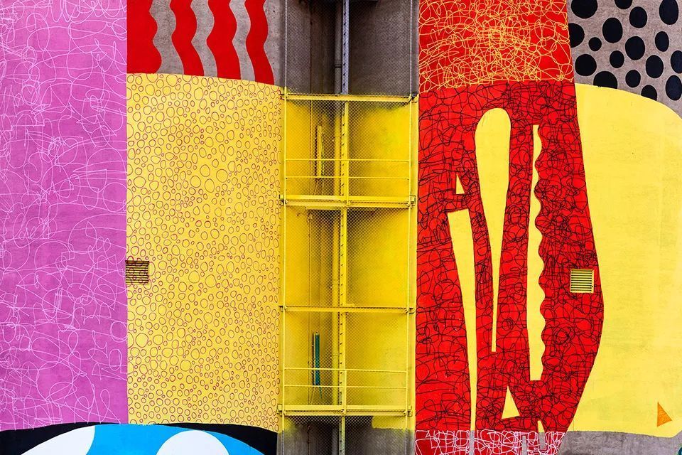 努维尔|有里又有面,千变万化的油罐筒仓