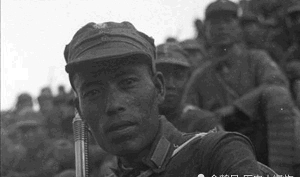 不许|她是八路军的大恩人,曾借出七千斤小米,建国后却不许家人提及