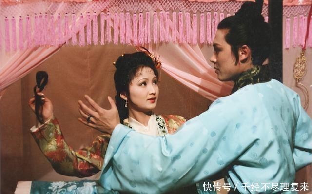 嫌弃&王熙凤为什么被贾琏嫌弃?你看尤二姐死后,贾蓉和平儿背地干了啥