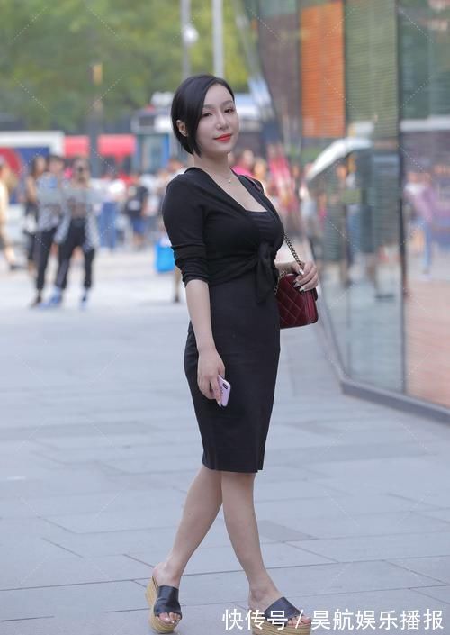 女人味|一袭黑色典雅套装,掩盖不住优雅气质,尽显女人味