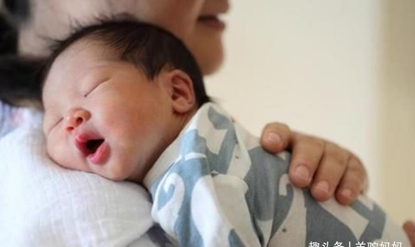 病理性|一月黄疸二月肠绞痛,新生儿月月生病?父母别慌这份发育指南收好