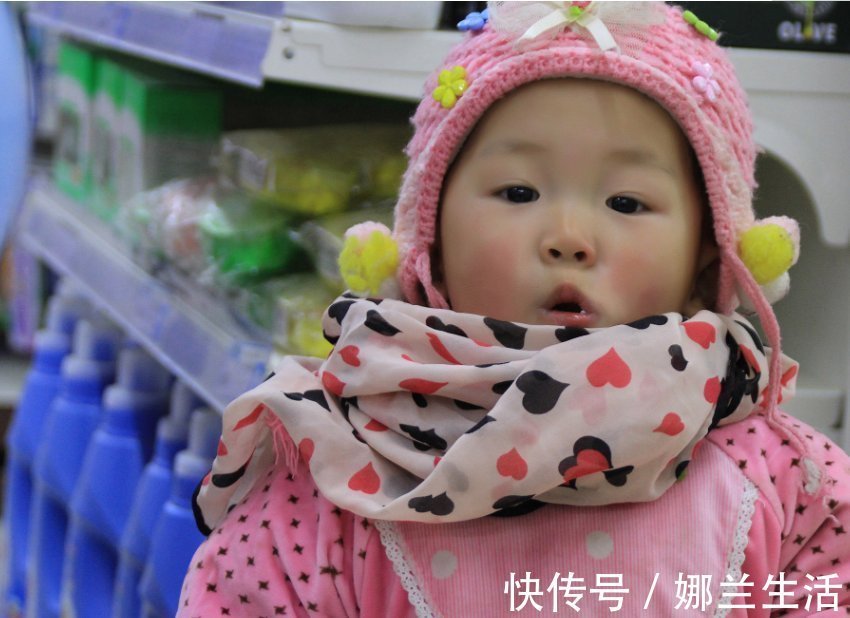 空子|发现孩子这几种“节俭”行为,妈妈要重视,不改正将来可能很平庸