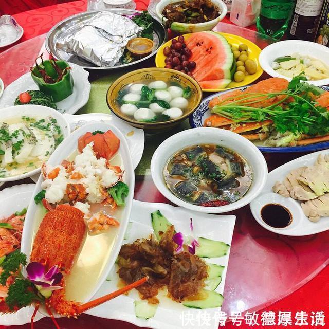 霍启刚|郭晶晶又重新定义了“千亿媳妇”,她的贵族生活,和你想的不一样