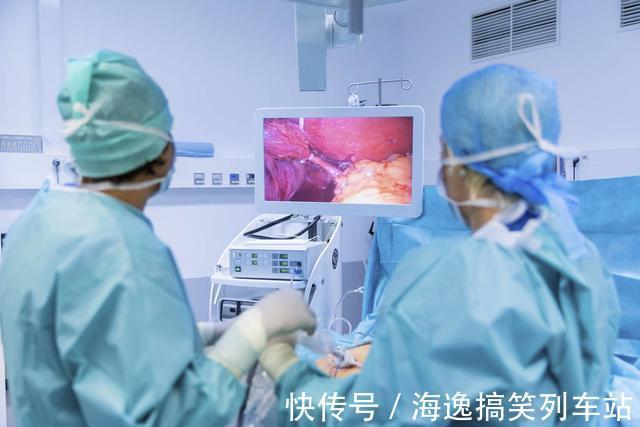 华花郎|3岁男童,查出肠穿孔,医生查明病因,妈妈怒吼:不许奶奶见孙子