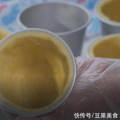 营养和美味，都在这道雪山爆浆挞~里