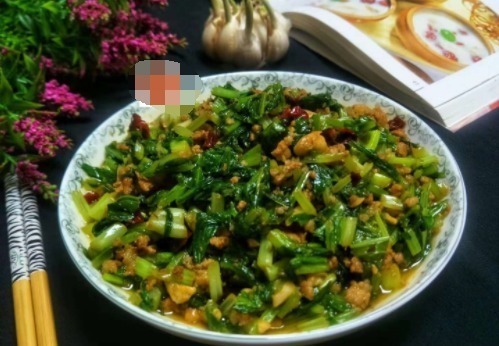 肉末|这菜上桌一扫而光,又嫩又脆又香,孩子说没它吃饭都不香!