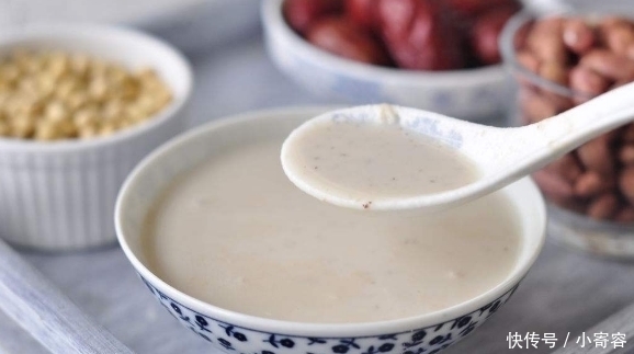 花生和它一起煮,多给孩子喝,个子蹭蹭的长,比喝骨头汤都强