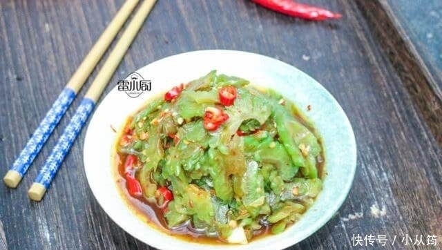 女人|夏天女人离不开的一道菜,刮油又消暑,天天吃也不腻