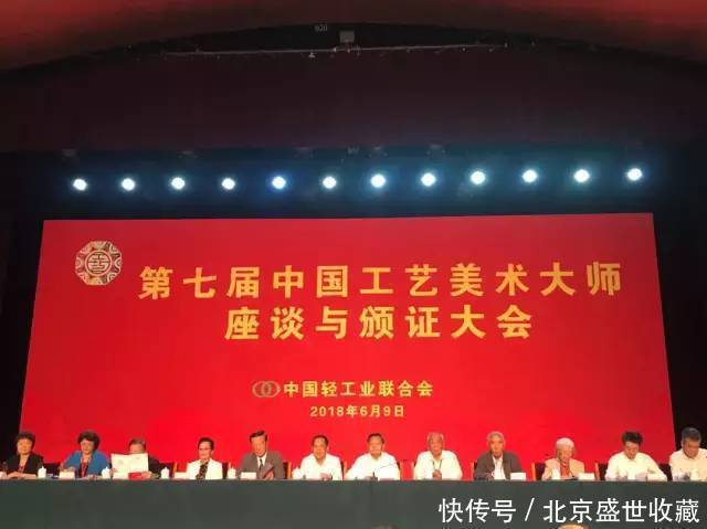 惊叹以为这是油画太天真了,这是惊艳全球的针尖苏绣