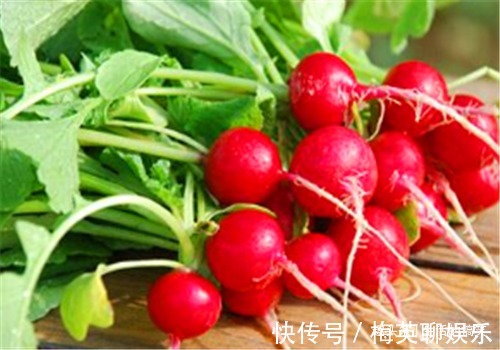 刮油|秋天到了，适合常吃3种食物，排毒护肤，刮油消脂，好处多多