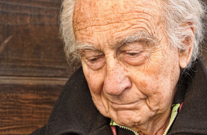 回光返照|老人出现6个症状,表明生命正在步入倒计时,早知早健康