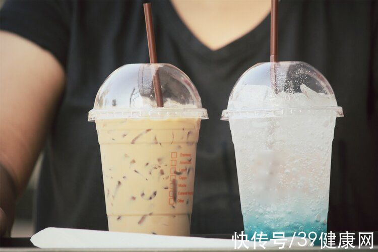 张水|再三提醒：除了饮酒，这4种行为也会诱发痛风，现在知道还不晚