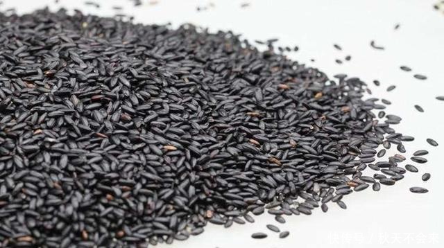 冬天要滋补,这3种黑色食物男女都要多吃,美容