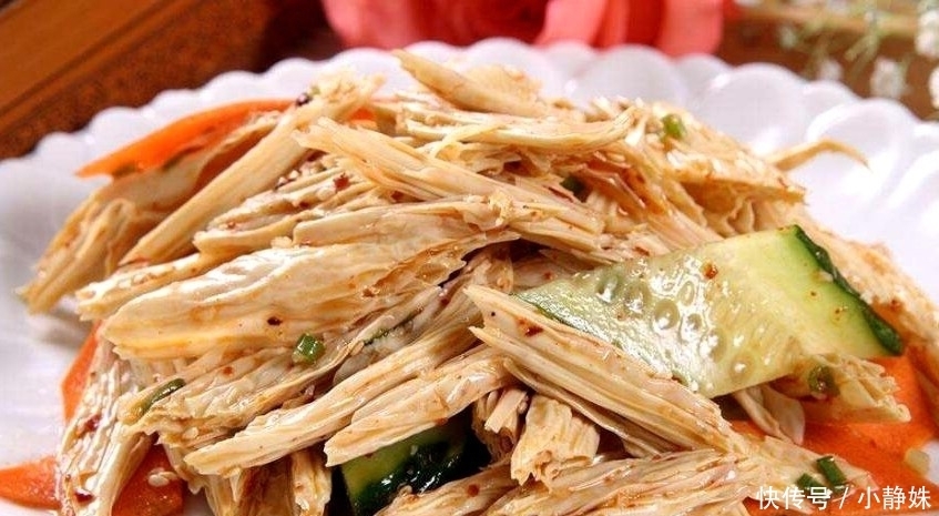 泡腐竹时,别直接“加水”!如此操作,松软好吃不生硬