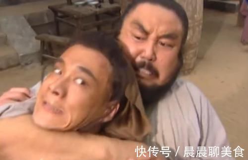 武松$蒋门神被武松打败后,为什么不请卢俊义那样的师门高手助拳