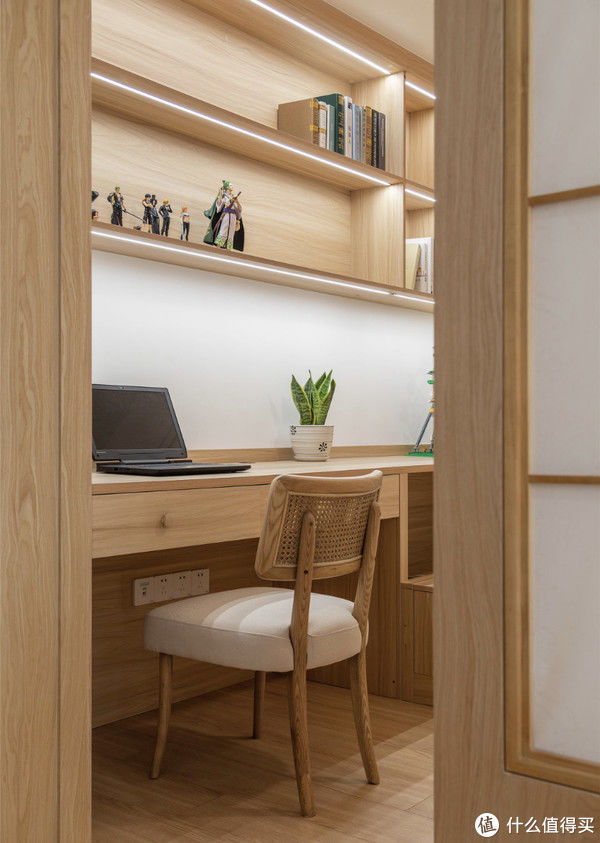 日式|武汉独居女孩160平日式风之家，白墙原木温暖舒适，超级自在又幸福