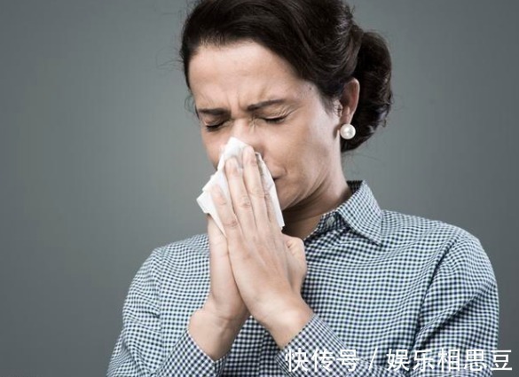 慢性鼻炎|鼻炎的祸根终于找到!常喝1杯水,赶走鼻塞流涕,呼吸畅快