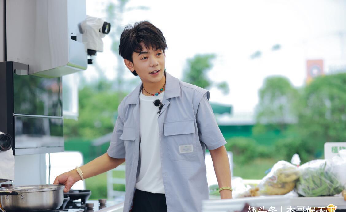 龔俊|《中餐廳5》口碑翻車(chē)的答案全在plus版中,節(jié)目組太給寧?kù)o面子了