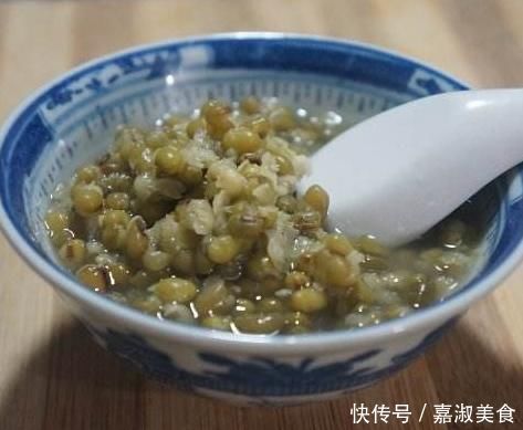 再三叮嘱煮绿豆时,不能放“此物”,不然相当于慢性“服毒”