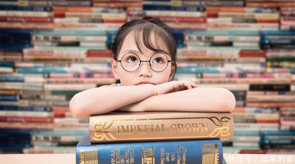 父母|''为了娃上好学校，妈妈接受潜规则''，没底线的父母，会毁了娃