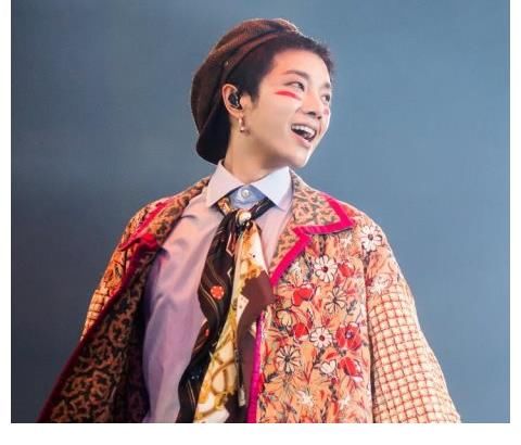 38份炒飯，55份燒烤，唱歌現(xiàn)場(chǎng)如練？被群嘲的華晨宇怎么了