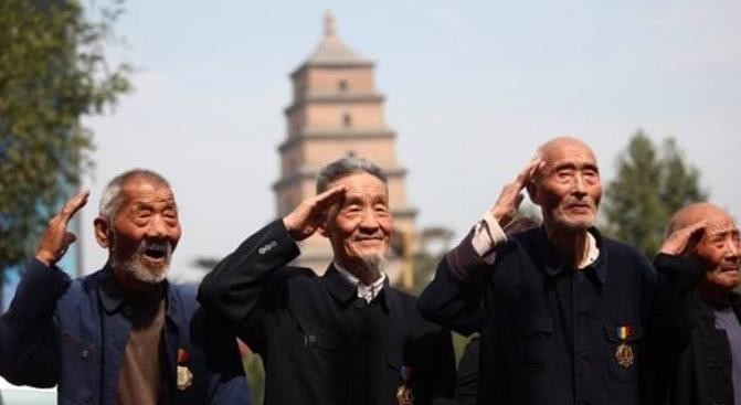 老丈人|50岁抗日英雄上门提亲,老丈人:你个土包子,凭啥娶我18岁女儿?