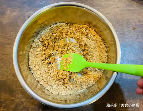 免烤箱的柠檬生乳酪蛋糕!最适合夏天食用,口感清爽,建议收藏!