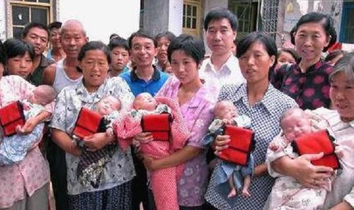 名字|爸爸姓“杨”，随口给五胞胎取了名字，登记出生证明时护士都佩服