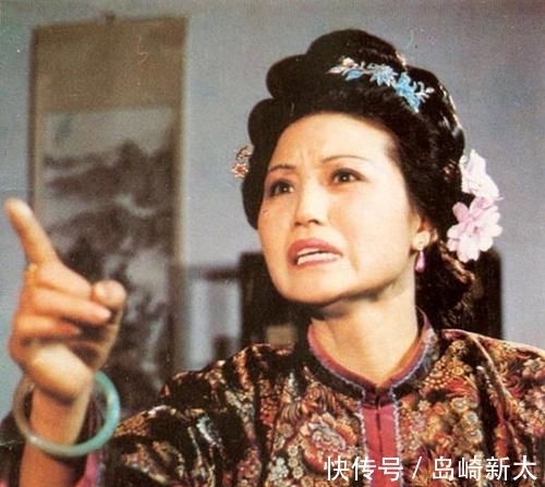 王夫人!红楼梦:赵姨娘得的丧葬费比袭人少20两银子,是她没袭人得脸吗?